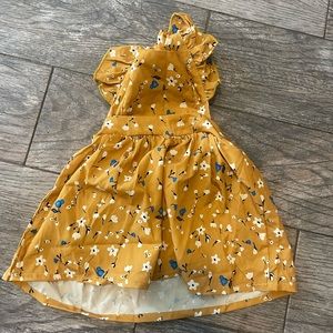 Yellow dress with flower patterns